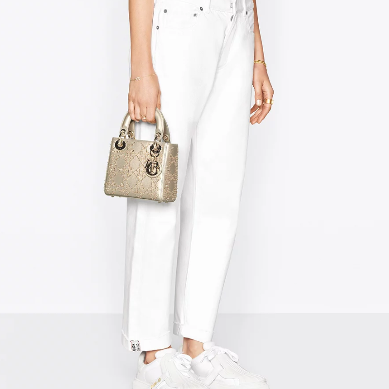 LADY DIOR